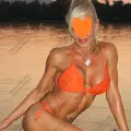 Giulia erotikus masszázs tel: +36705863955