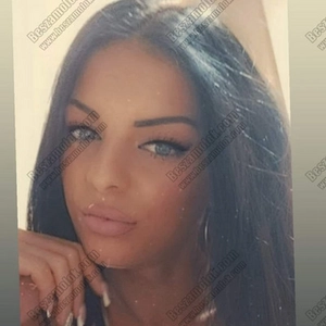 Kamilla 20 év Erotikus masszázs, nő VI. kerület Budapest Magyarország, +36704283366