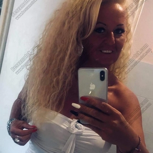 Claudia 39 év Erotikus masszázs, nő XXI. kerület Budapest Magyarország, +36305824463