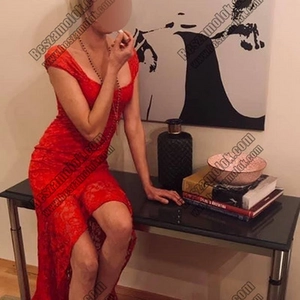 Dina 40 év Erotikus masszázs, nő VII. kerület Budapest Magyarország, +36303358168